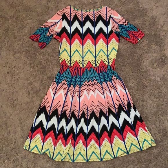 Pretty Young Thing Multicolored Dress - Picture 8 of 8